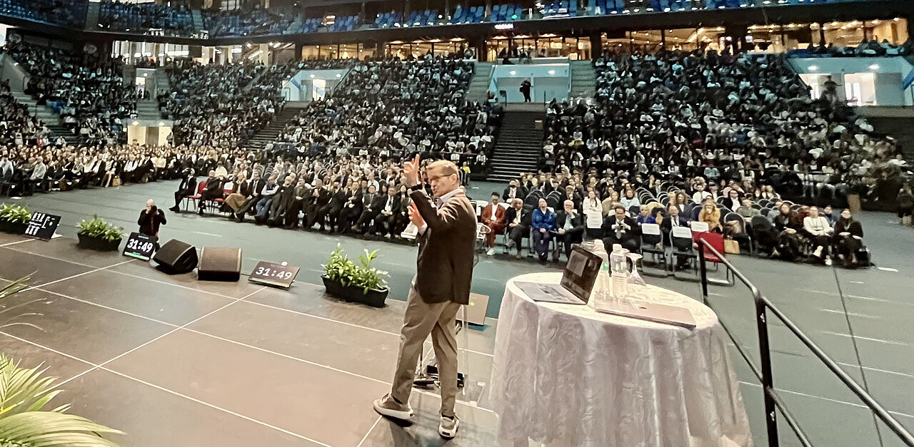 Picture of the News article Nobel Laureates inspire 5000 students in Szeged